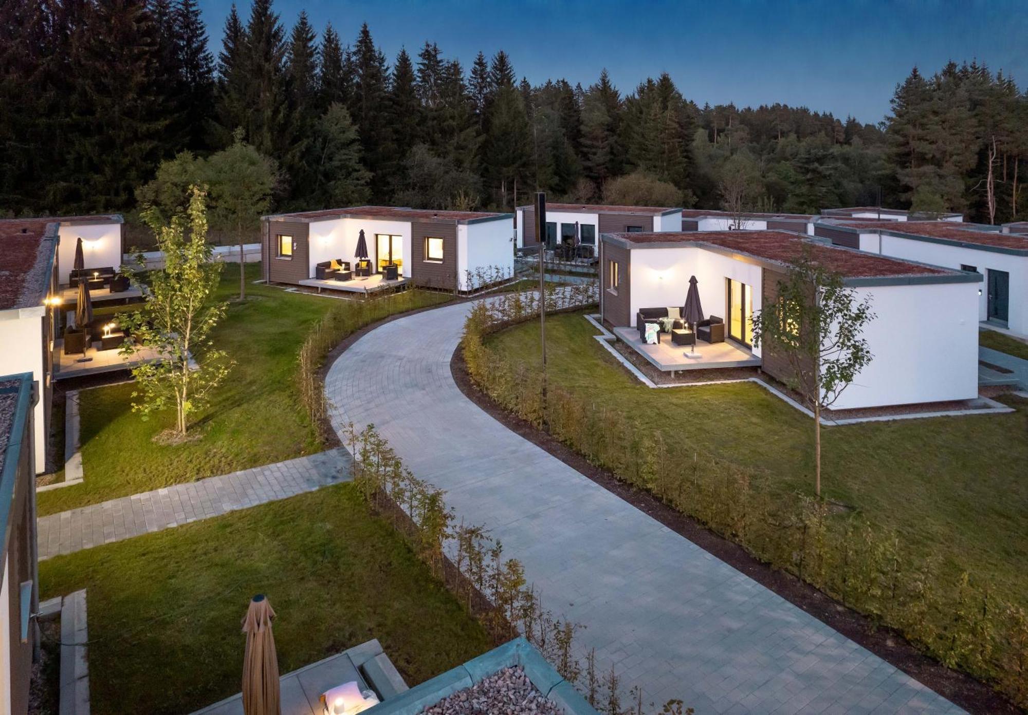 Tiny House Village Лёффинген Экстерьер фото