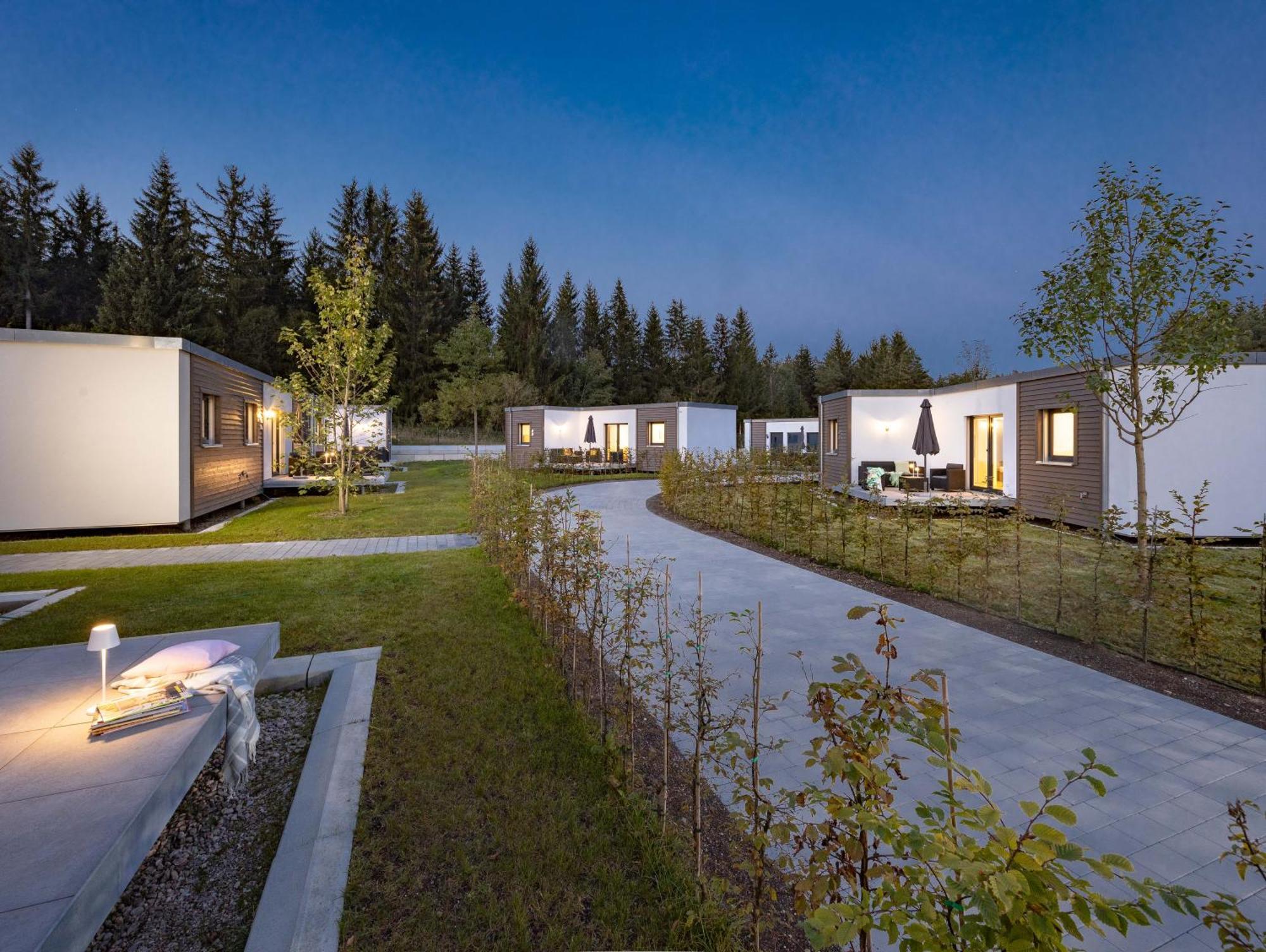 Tiny House Village Лёффинген Экстерьер фото